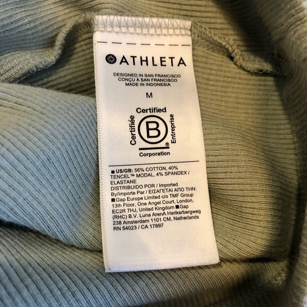 Athleta‎ light sage green ribbed knit hooded cropped top size Medium - Picture 9 of 14